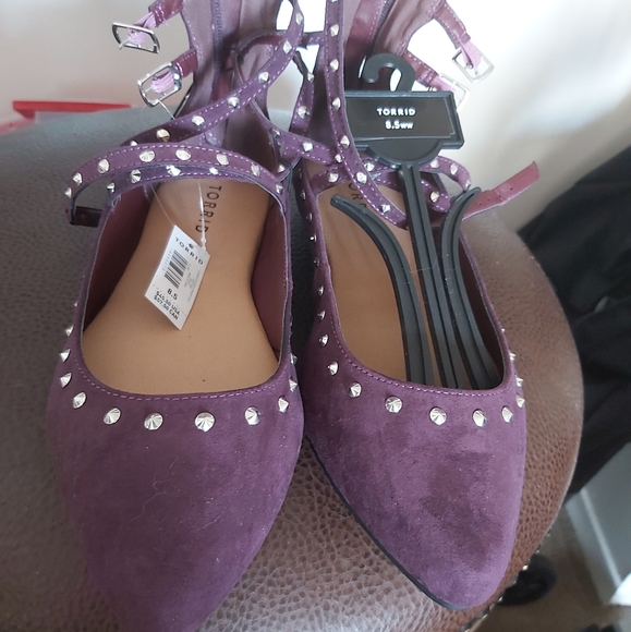 Torrid Purple Burgundy Studded Flats, 8.5WW - Picture 4 of 5